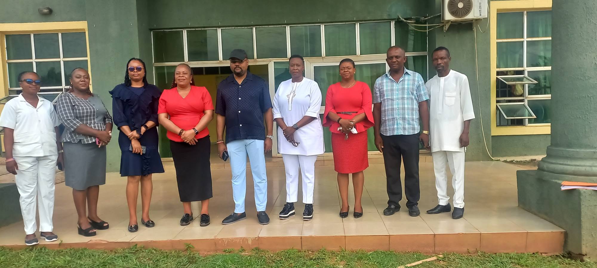 HIGH CHIEF DR. CHRISTOPHER NDUBUISI (IKENGA UMUAWULU) PAYS COURTESY CALL TO NEW CMD OF COOUTH AND HE